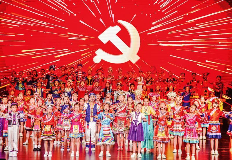 为什么「年龄差大」的情侣越来越流行？被年龄差距大的对象吸引是什么一种心理？